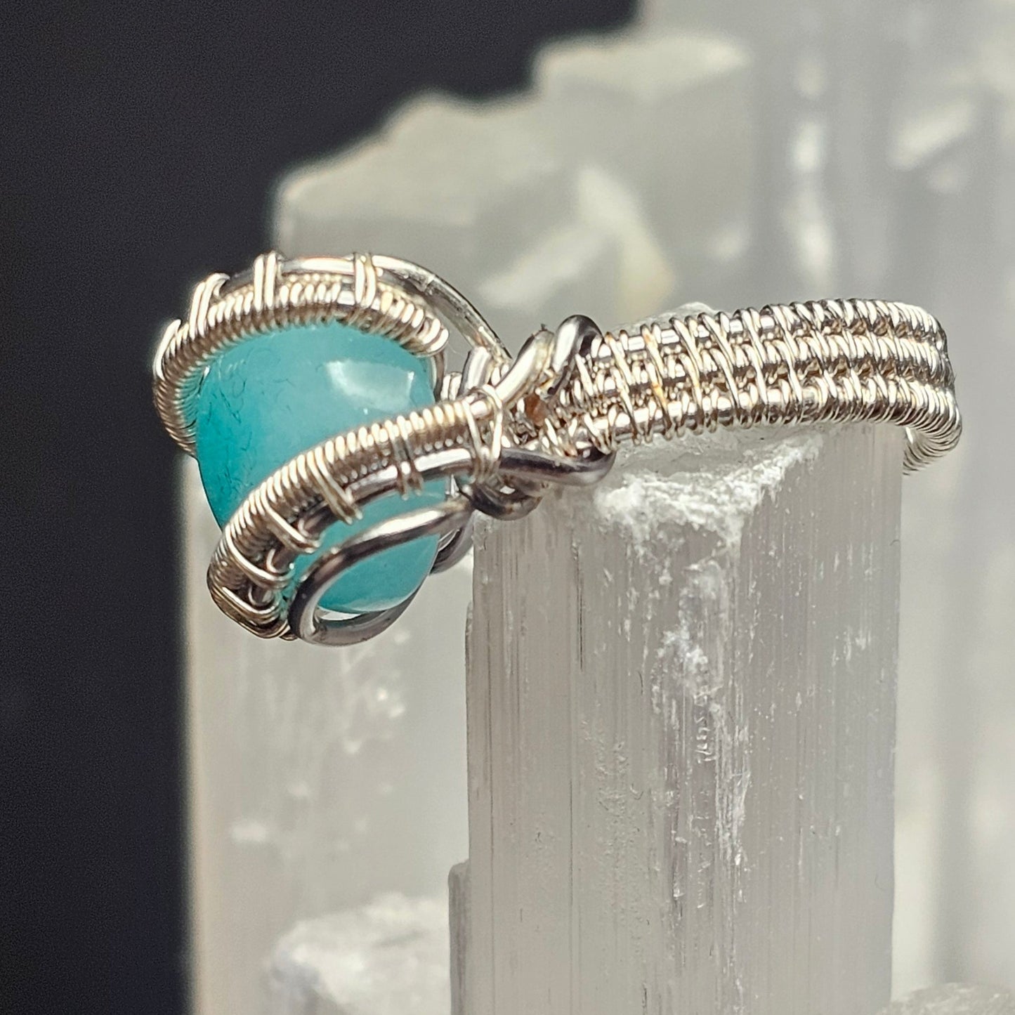 Aqua Weave Band Ring - Size 6.5
