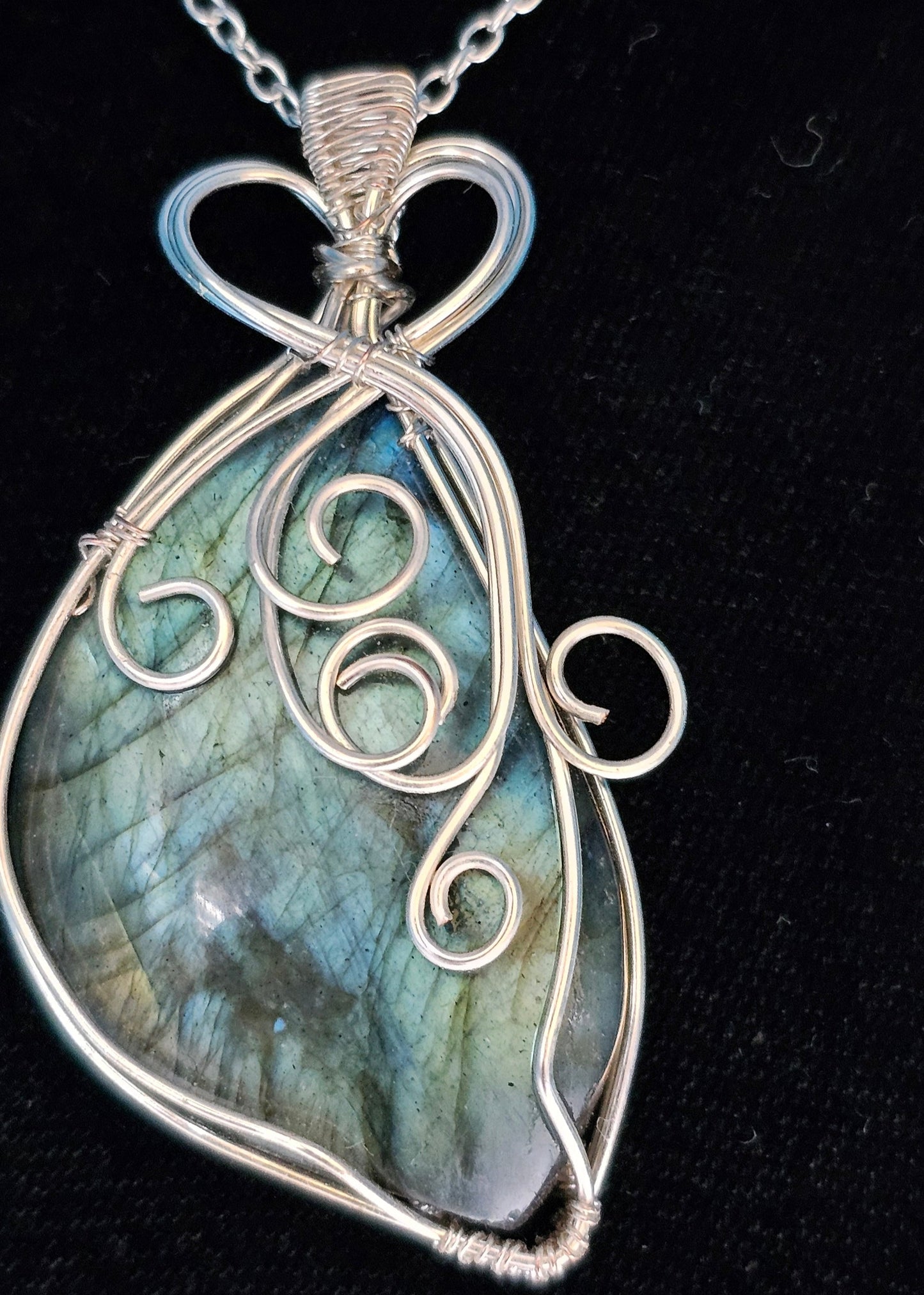 Labradorite Magic Swirls Pendant