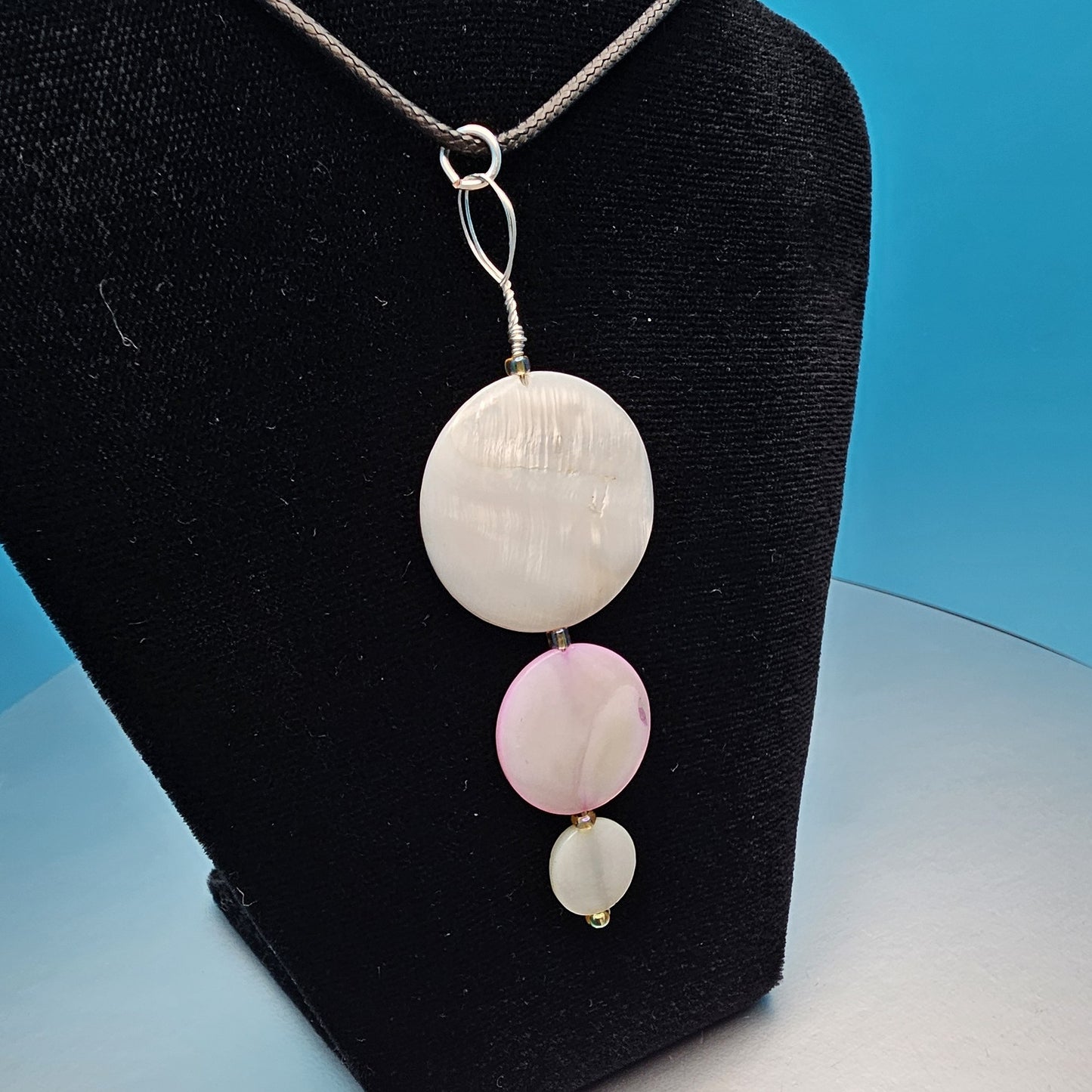 Pink and White Summer Elegance Pendant