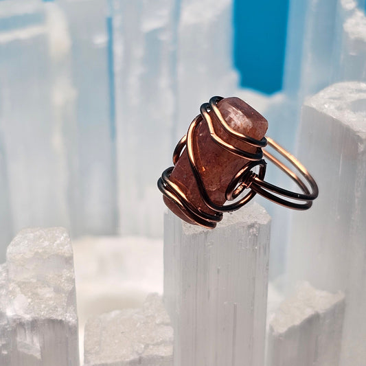 Sunstone Bar Antique Copper Ring Size 8.5