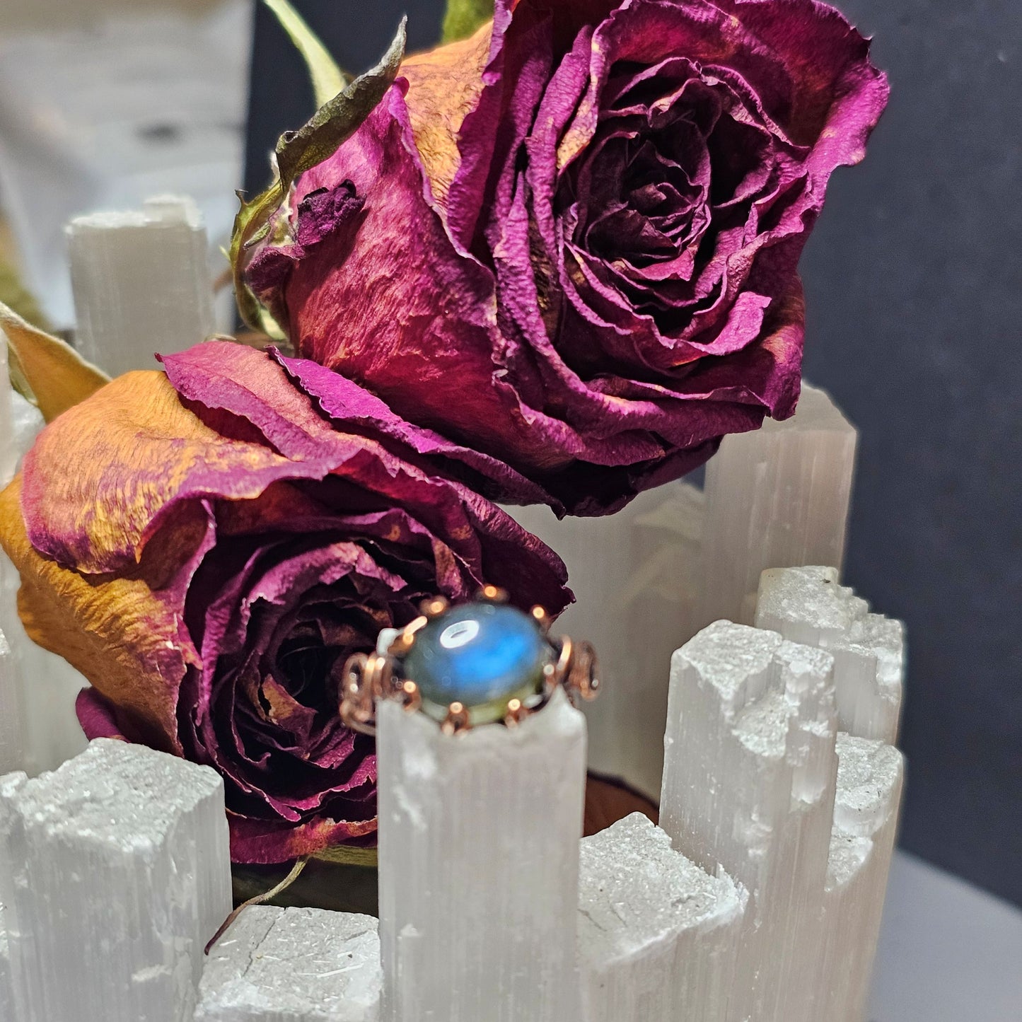 Blue Flash Labradorite Antiqued Copper Ring- Size 6.5