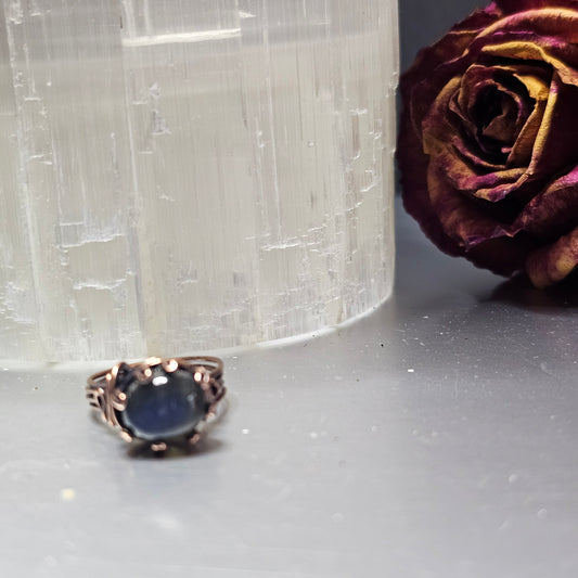 Blue Flash Labradorite Antiqued Copper Ring- Size 6.5