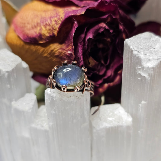Blue Flash Labradorite Antiqued Copper Ring- Size 6