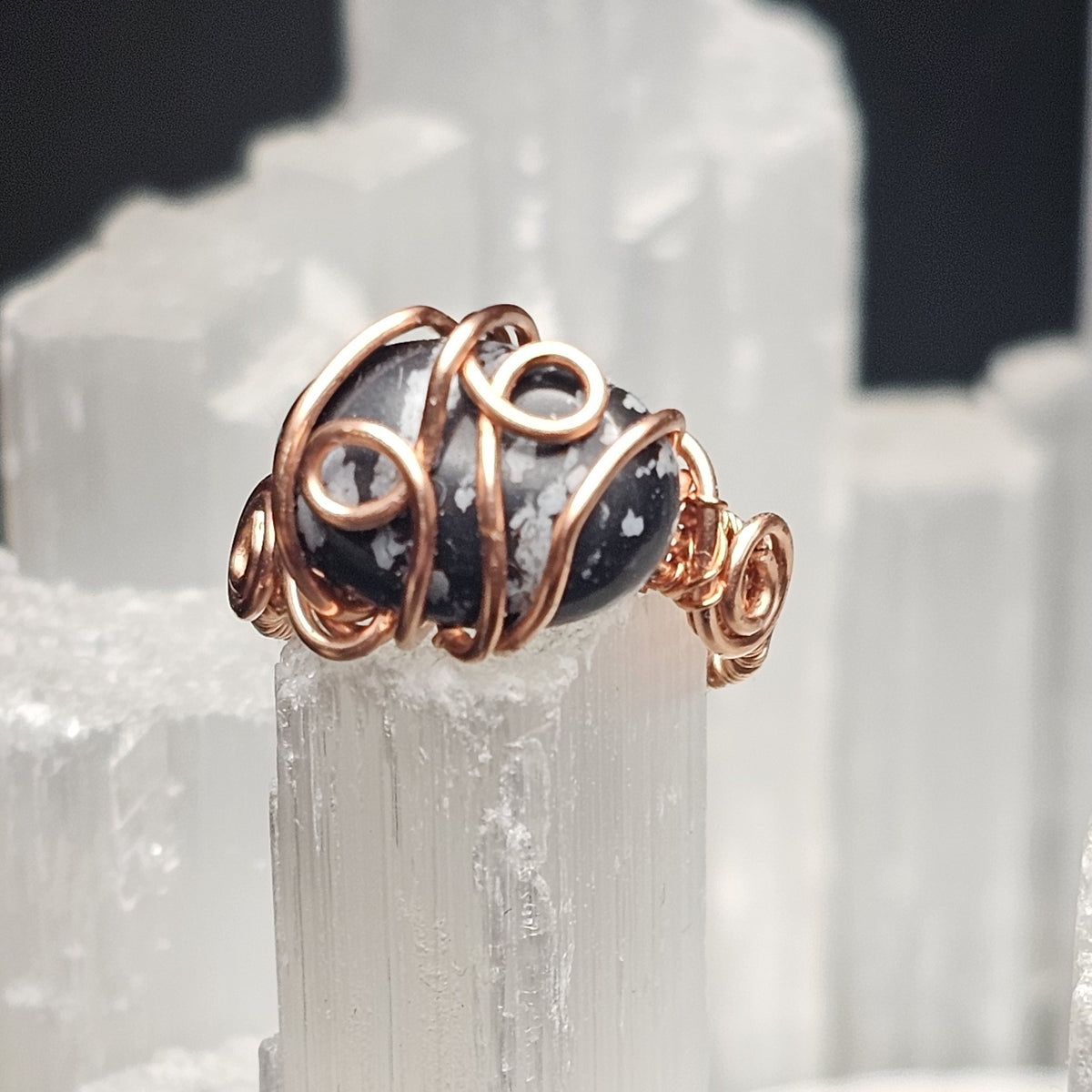 Snowflake Obsidian Swirls and Curls Copper Ring - Size 5.5